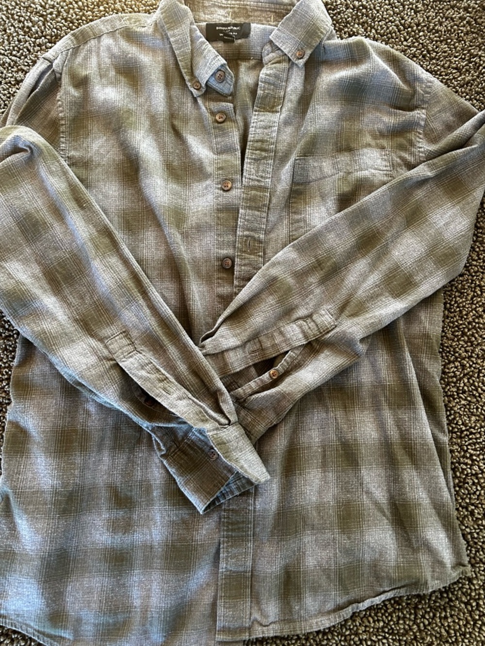Men’s 100% Cotton Button-Up Plaid Shirt